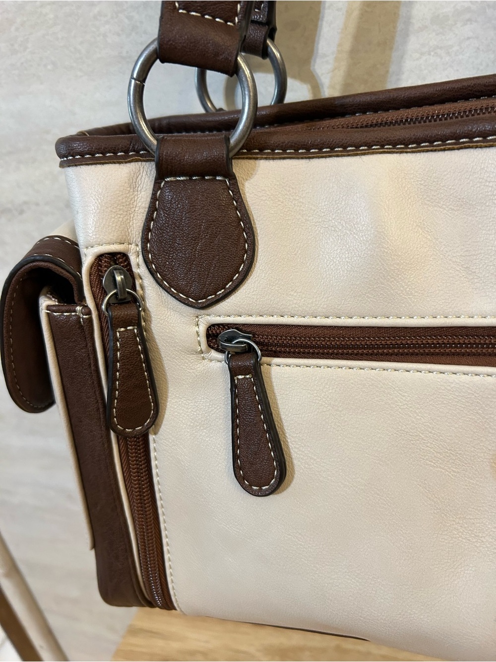 Nocona Women's Nicole Satchel, Western-Style Concealed Carry - Picture 6 of 15